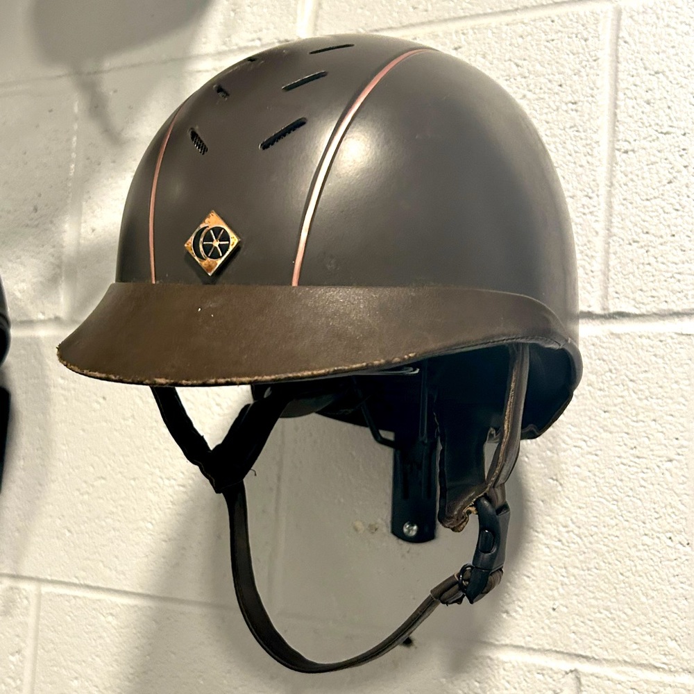 Charles Owen Ayrbrush Helmet